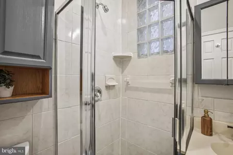 628 13th St NE, Washington, DC 20002 photo 19