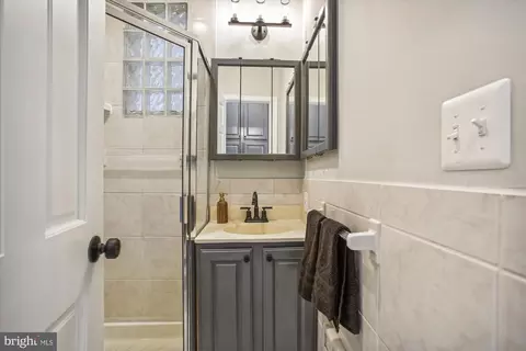 628 13th St NE, Washington, DC 20002 photo 18