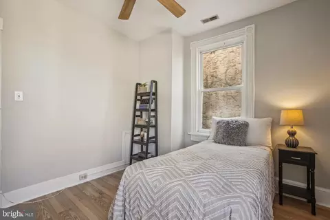 628 13th St NE, Washington, DC 20002 photo 29