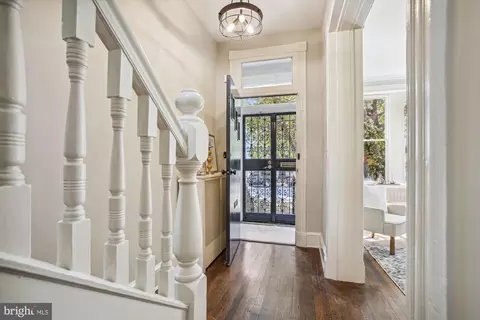 628 13th St NE, Washington, DC 20002 photo 5