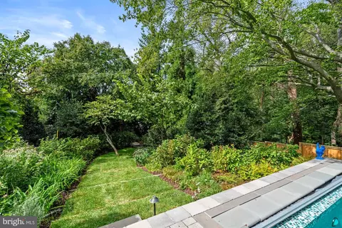 2236 49th St NW, Washington, DC 20007 photo 41