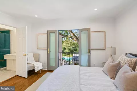 2236 49th St NW, Washington, DC 20007 photo 14