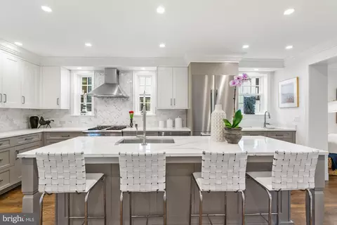 2236 49th St NW, Washington, DC 20007 photo 12