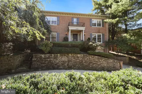 2900 Ellicott St NW, Washington, DC 20008