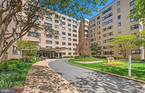 3701 Connecticut Ave NW #424, Washington, DC 20008