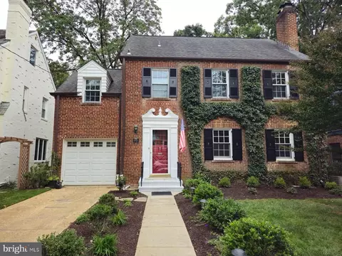 6429 31st St NW, Washington, DC 20015