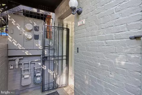 15 6th St NE, Washington, DC 20002 photo 37
