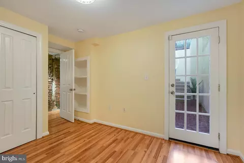 15 6th St NE, Washington, DC 20002 photo 49