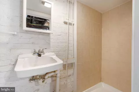 1922 4th St NE, Washington, DC 20002 photo 25