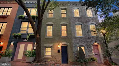 1035 Cecil Pl NW, Washington, DC 20007