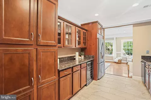 1704 E Street St NE #4, Washington, DC 20002 photo 14