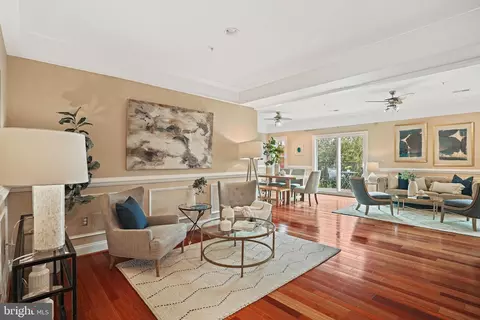 1704 E Street St NE #4, Washington, DC 20002