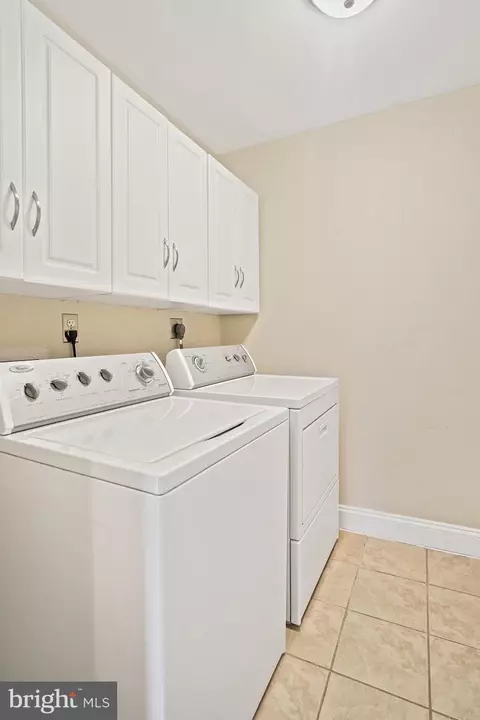 1704 E Street St NE #4, Washington, DC 20002 photo 25