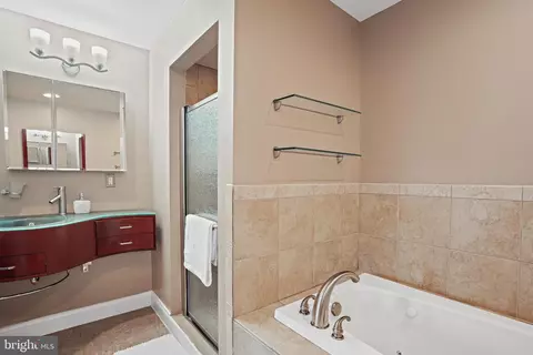 1704 E Street St NE #4, Washington, DC 20002 photo 37