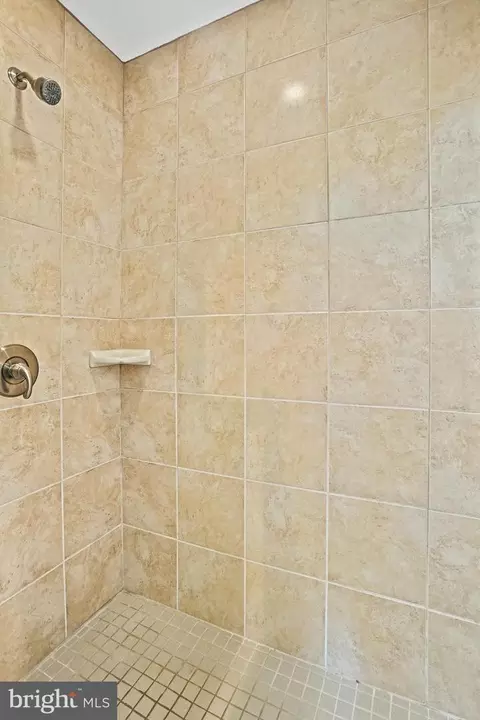 1704 E Street St NE #4, Washington, DC 20002 photo 40