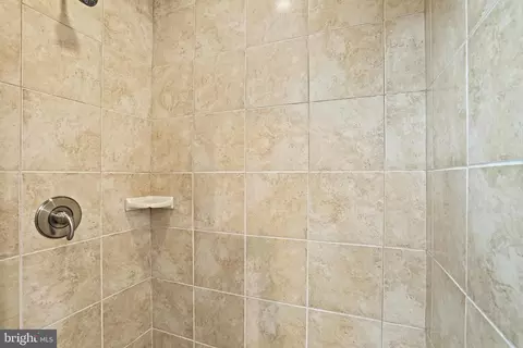 1704 E Street St NE #4, Washington, DC 20002 photo 39