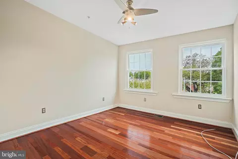 1704 E Street St NE #4, Washington, DC 20002 photo 26