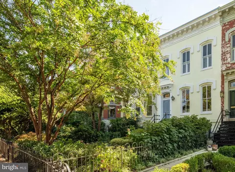 707 E Capitol St SE, Washington, DC 20003 photo 2