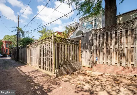 707 E Capitol St SE, Washington, DC 20003 photo 14