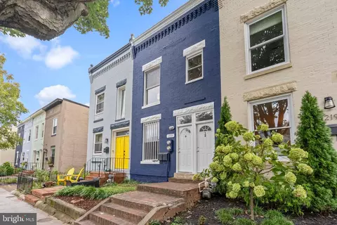 1221 D St NE, Washington, DC 20002 photo 2