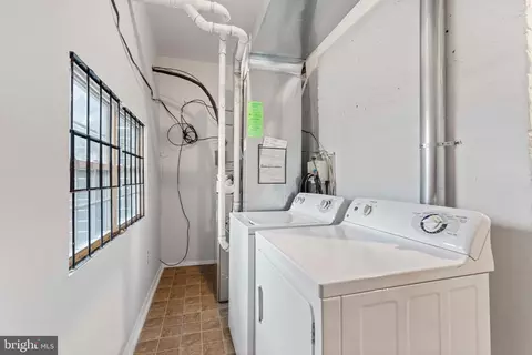 1221 D St NE, Washington, DC 20002 photo 28