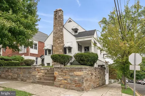 3214 W W St SE, Washington, DC 20020