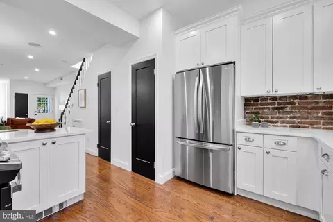 235 14th St SE, Washington, DC 20003 photo 16