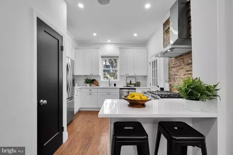 235 14th St SE, Washington, DC 20003 photo 11