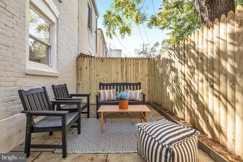 235 14th St SE, Washington, DC 20003 photo 18