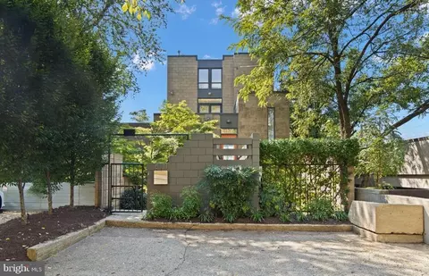 5171 Macarthur Blvd NW, Washington, DC 20016