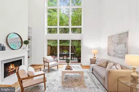 3916 Georgetown Ct NW, Washington, DC 20007 photo 13