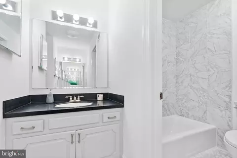 3916 Georgetown Ct NW, Washington, DC 20007 photo 37