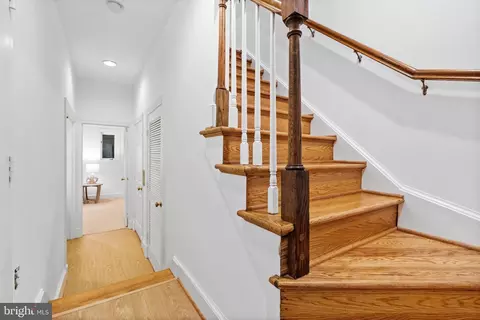 3916 Georgetown Ct NW, Washington, DC 20007 photo 40