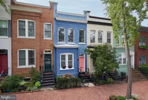 127 Duddington Pl SE, Washington, DC 20003
