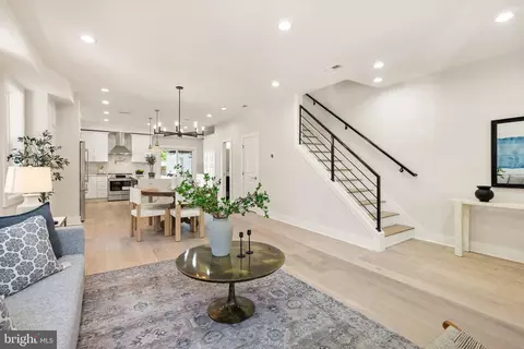 120 V St NE, Washington, DC 20002 photo 8