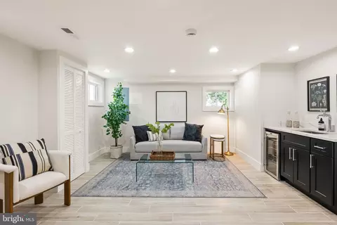 120 V St NE, Washington, DC 20002 photo 33
