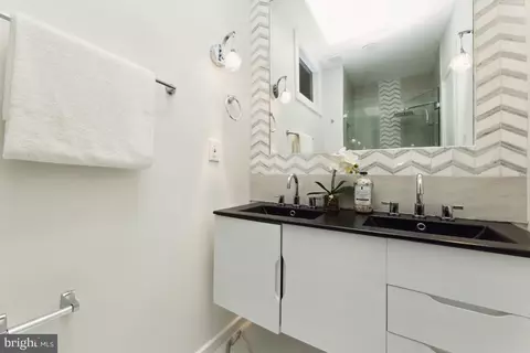 1607 D St NE, Washington, DC 20002 photo 9