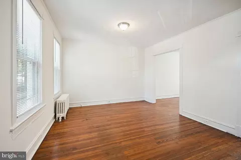 1907 35th Pl NW, Washington, DC 20007 photo 3