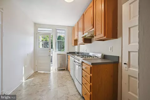 1907 35th Pl NW, Washington, DC 20007 photo 6