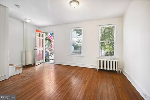 1907 35th Pl NW, Washington, DC 20007 photo 2