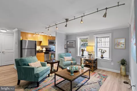 1708 Newton St NW #101, Washington, DC 20010