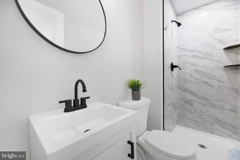 821 20th St NE, Washington, DC 20002 photo 18