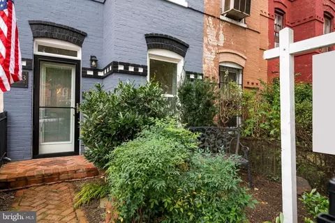 1243 K St SE, Washington, DC 20003 photo 5
