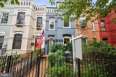 1243 K St SE, Washington, DC 20003