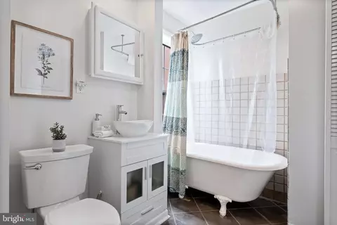 1243 K St SE, Washington, DC 20003 photo 23