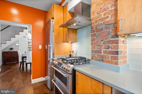 1243 K St SE, Washington, DC 20003 photo 16