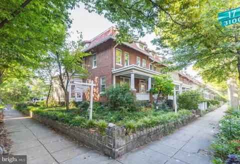 1700 Kenyon St NW, Washington, DC 20010