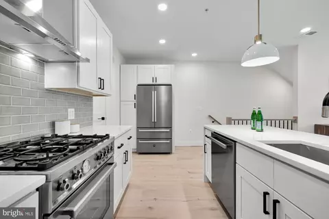 2829 13th St NW #3, Washington, DC 20009 photo 17