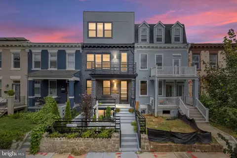 1124 Morse St NE #1, Washington, DC 20002