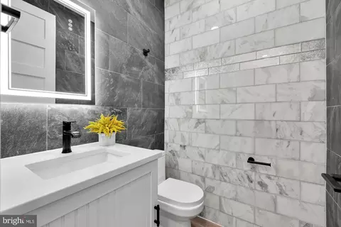 1124 Morse St NE #1, Washington, DC 20002 photo 14